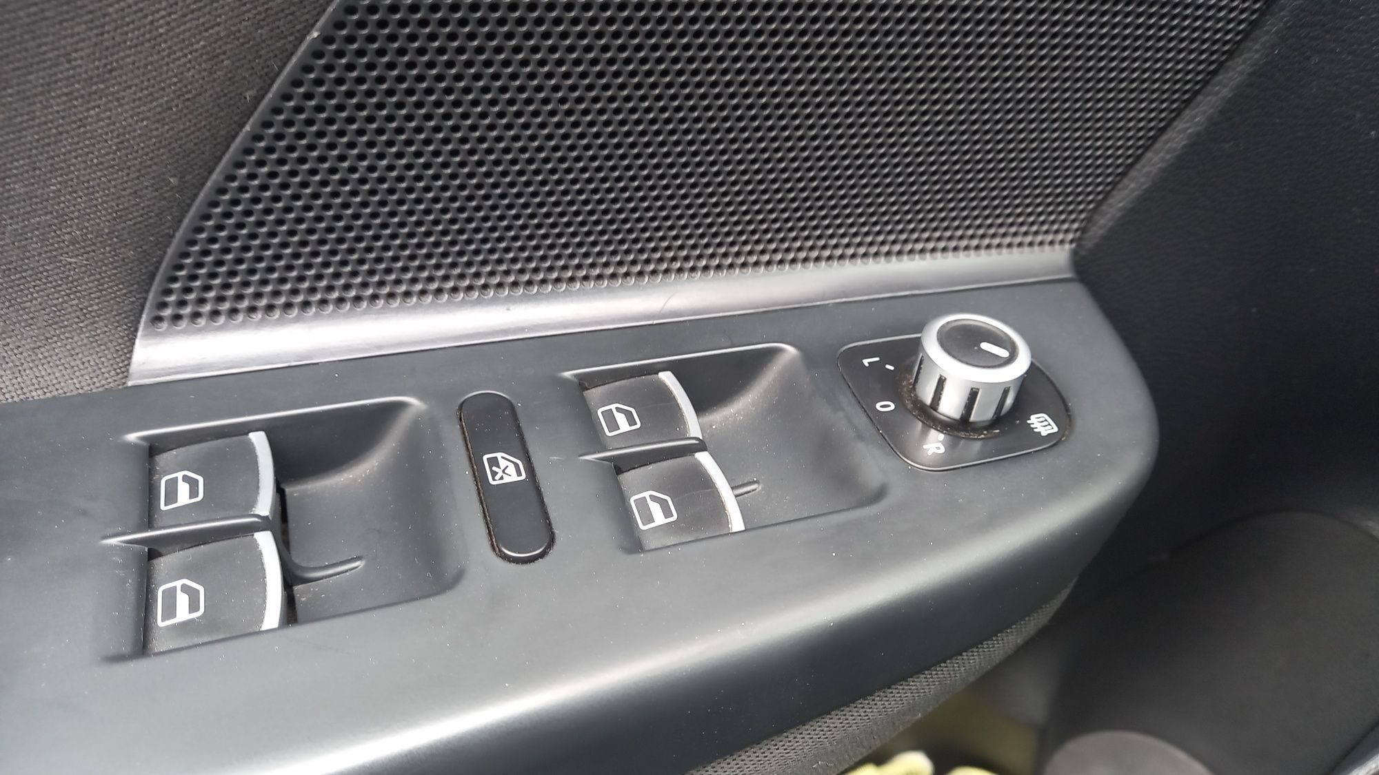 Volkswagen Golf VI 2010r highline panorama xenon