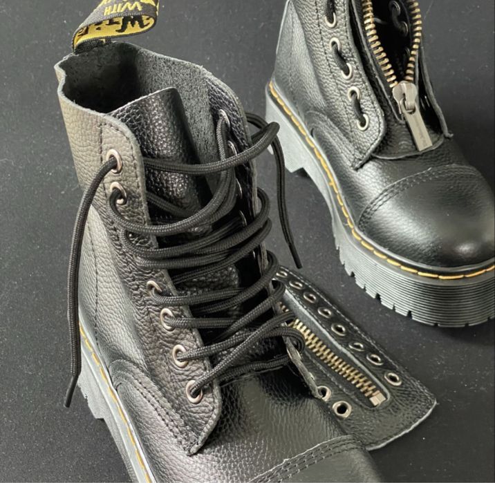 Glany botki platforma koturna kozaczki goth emo punk martensy