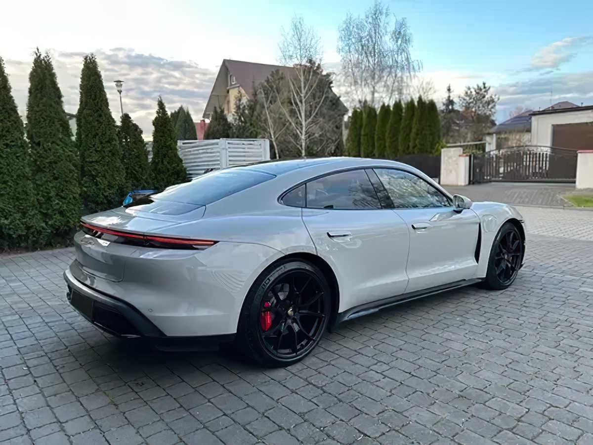 2022 Porsche Taycan 4S