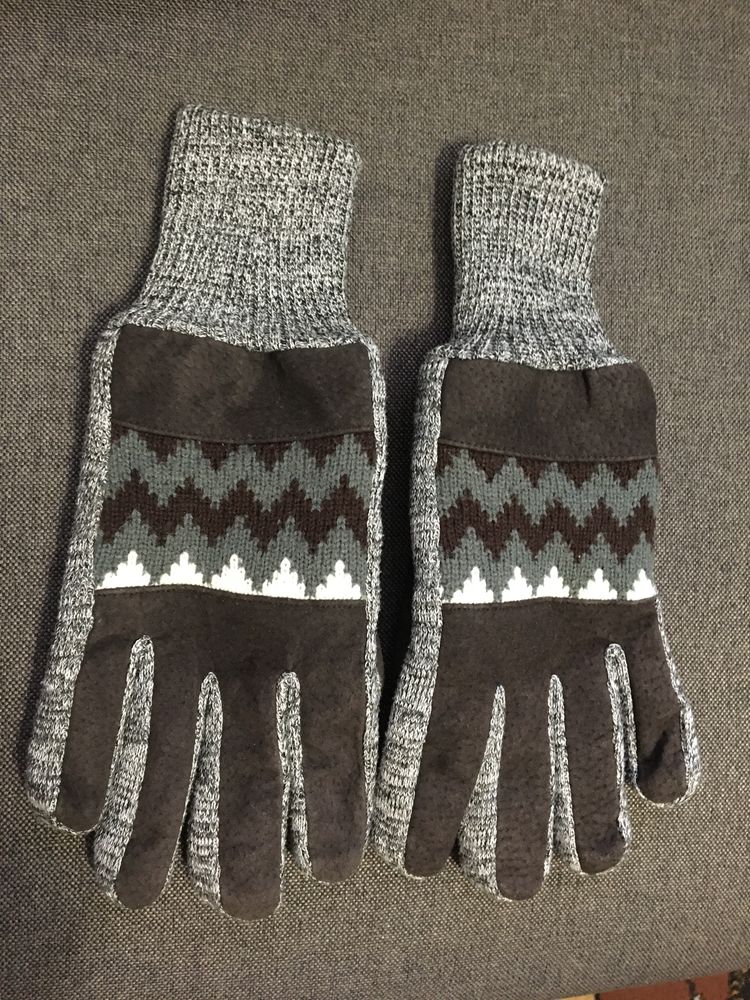 Перчатки, рукавиці