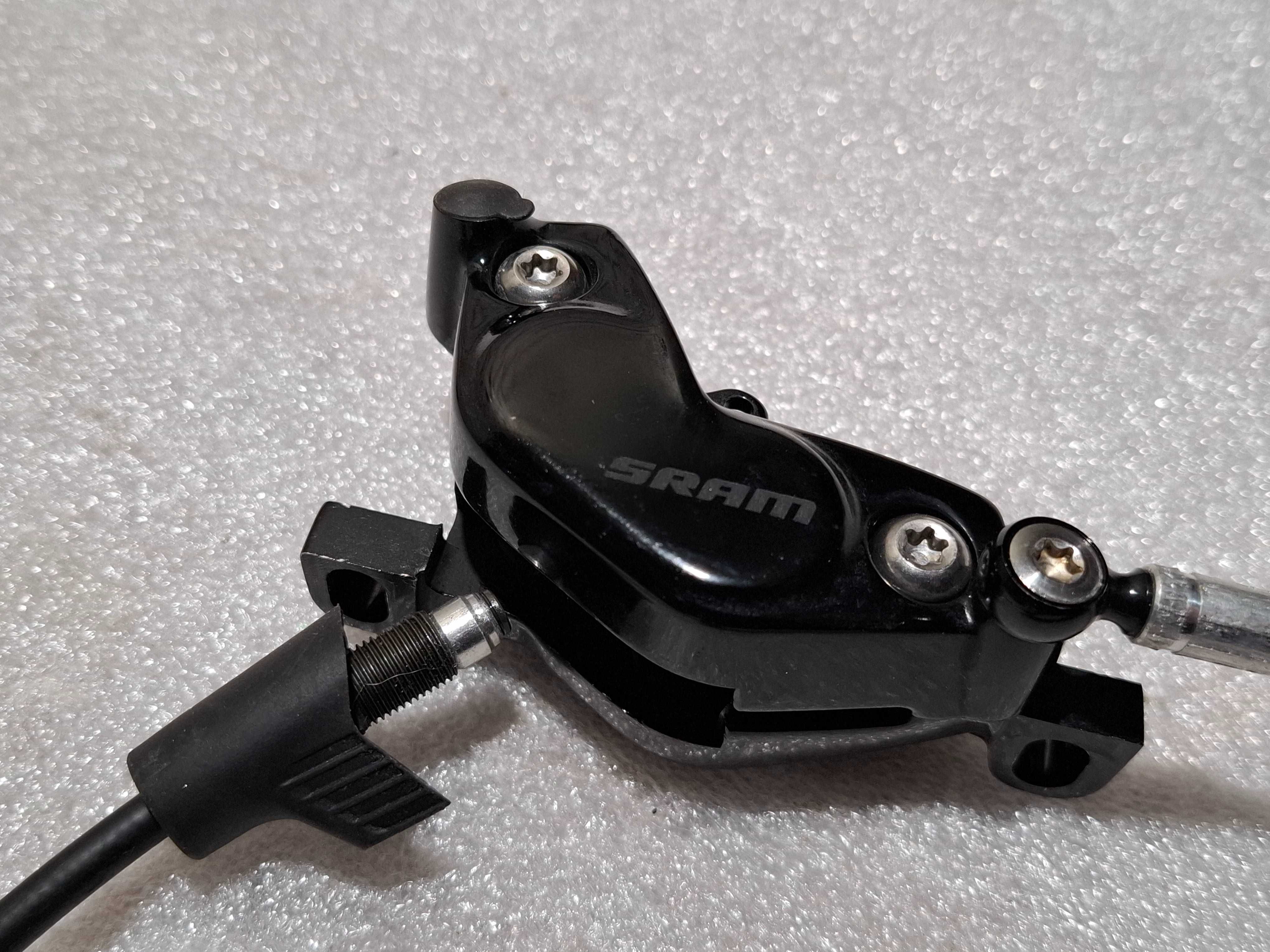 Zacisk Hydrauliczny Hamulca Tarczowego Sram Code 4 Tłoczkowy + Przewód
