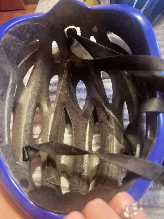 Vendo capacete para andae de bicicleta tamanho S