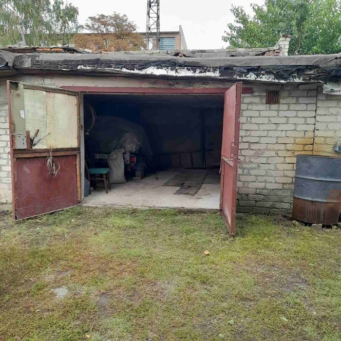 Продам гараж в центре. Срочно!!!