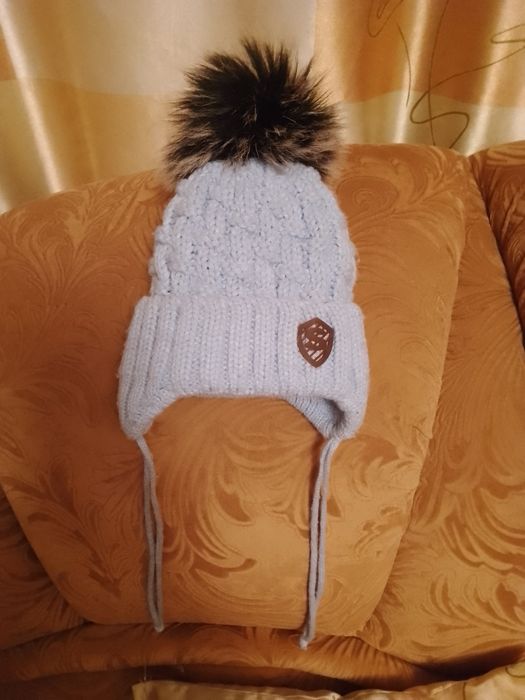 Продам теплу шапку