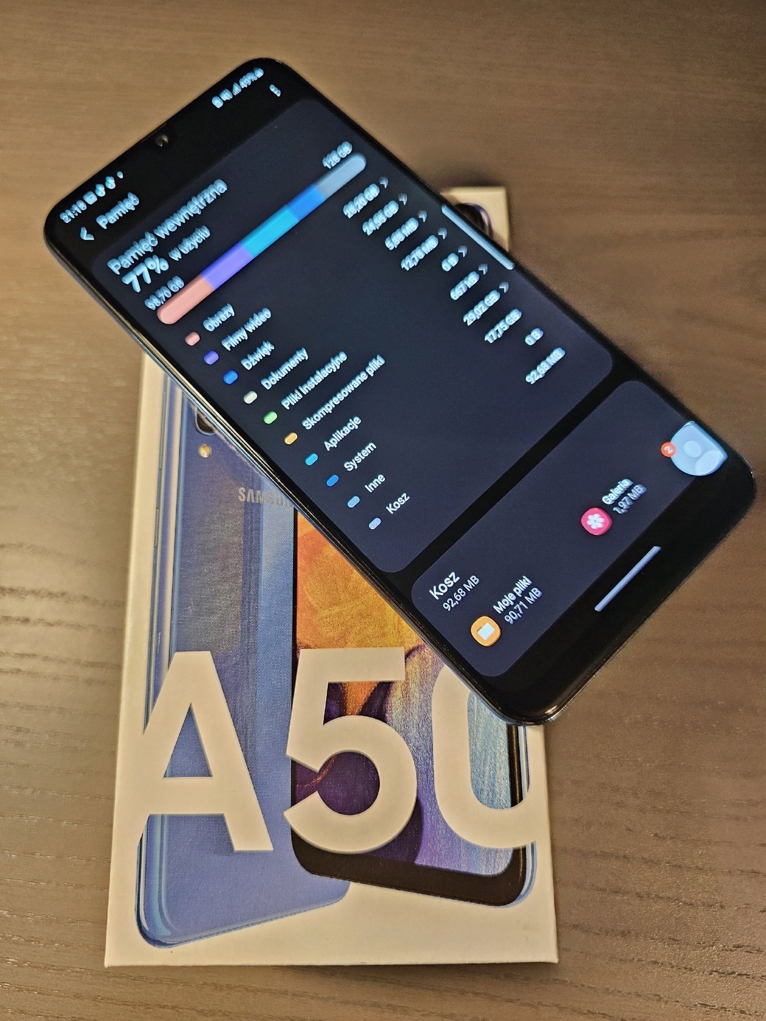 Samsung Galaxy A50 128GB – świetny stan, duża pamięć!