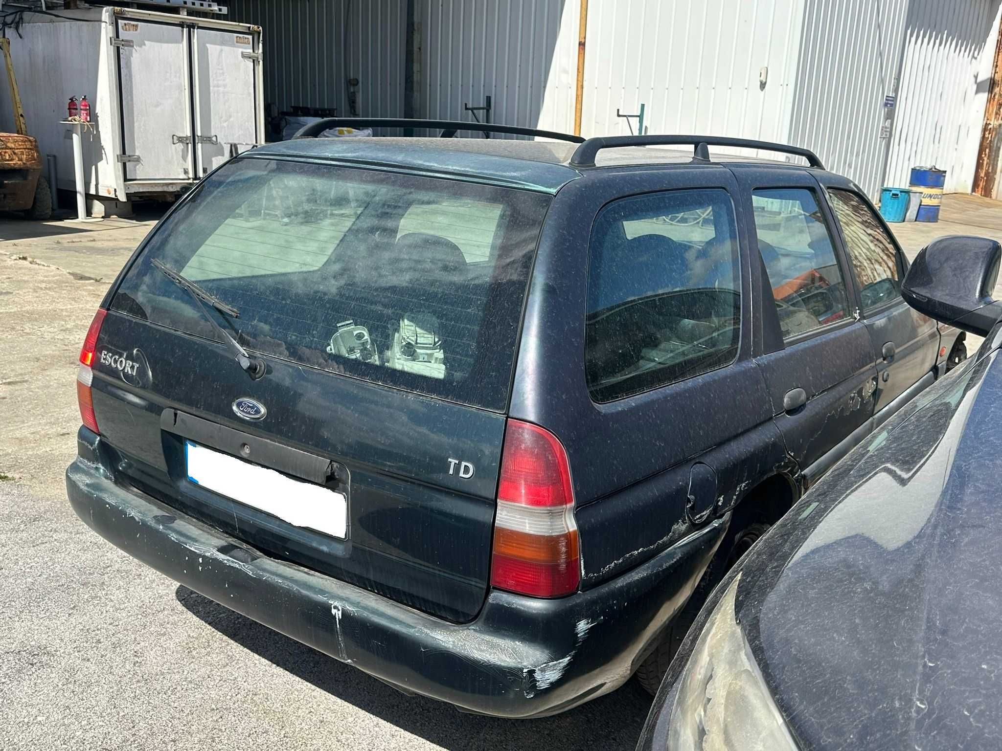 Ford Escort Carrinha 1.8 TD 1997 Para Peças