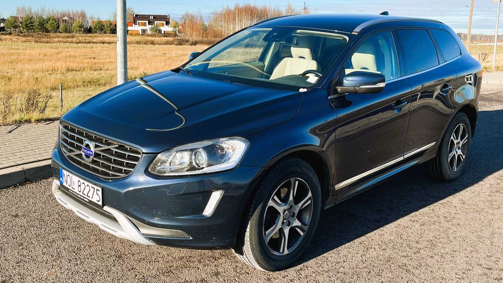 Volvo XC60 rok 2014 przebieg 145 000 km bezwypadkowy
