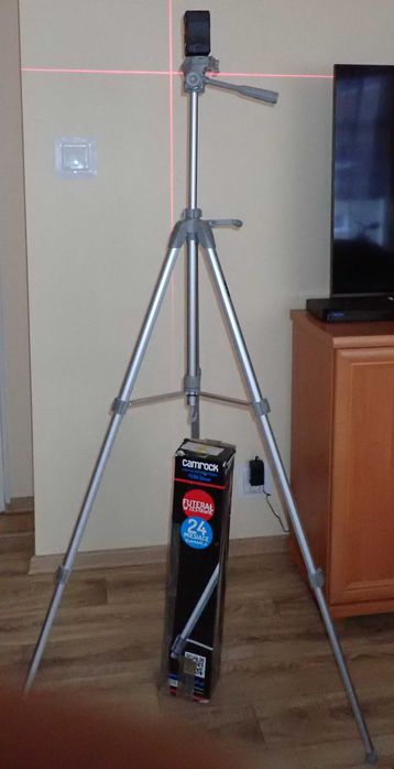 2 statywy i laser do sprzedania okazja