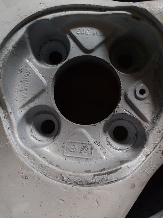 Продам титани r13 4/98