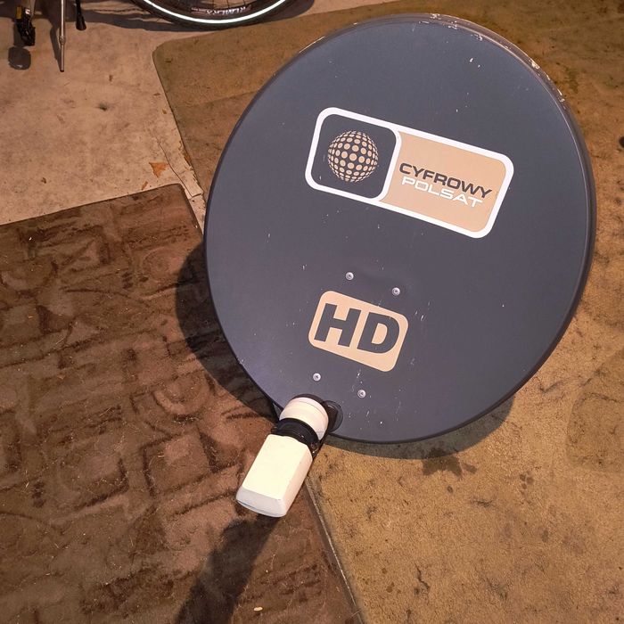 Antena satelitarna Polsat z konwerterem