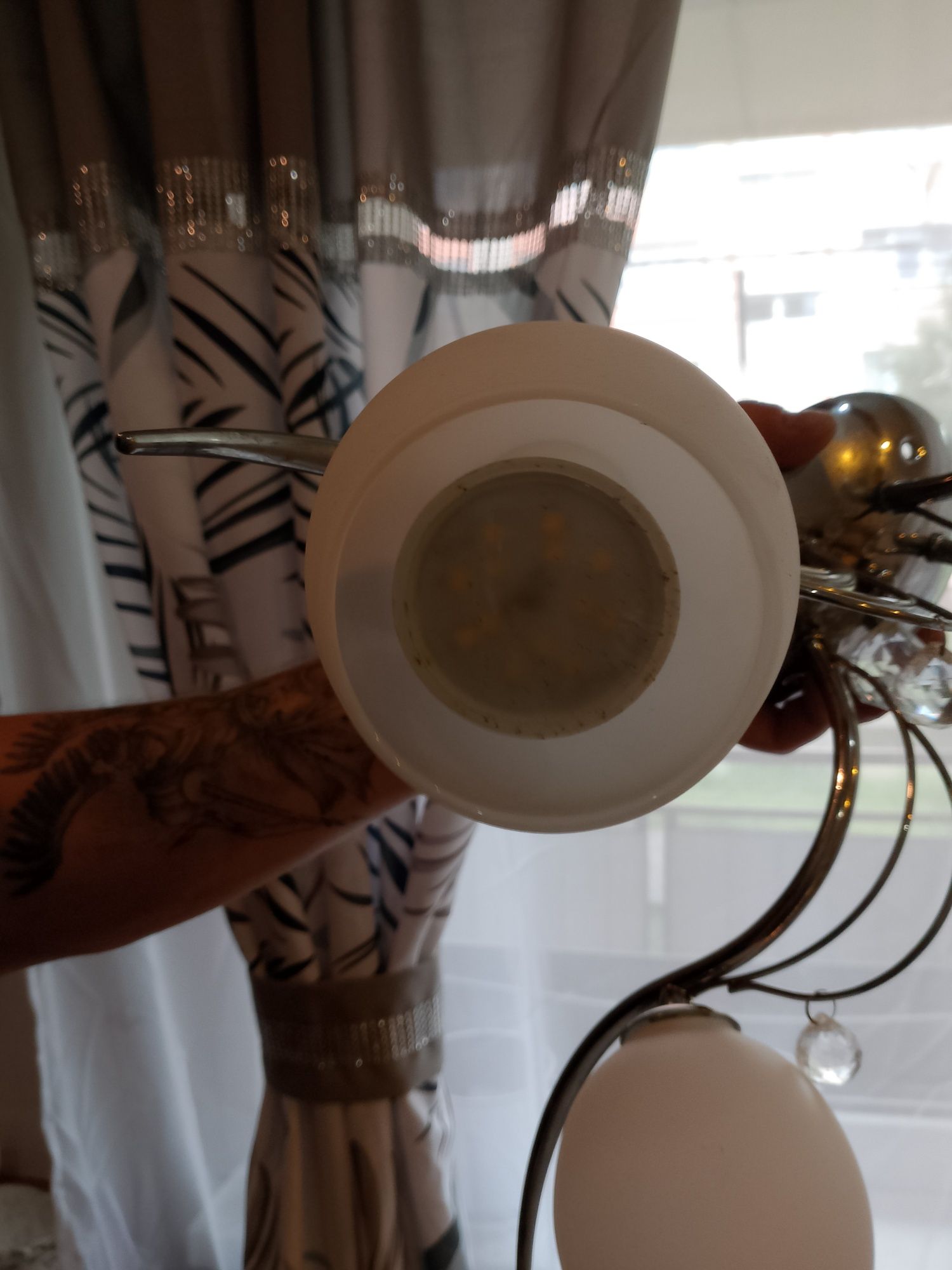 Lampa sufitowa..