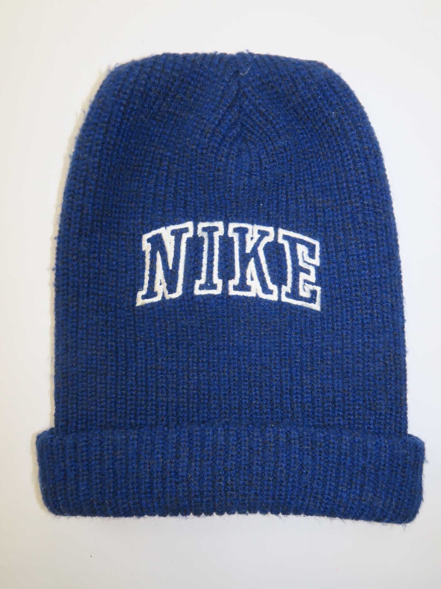 Nike czapka beanie spell out