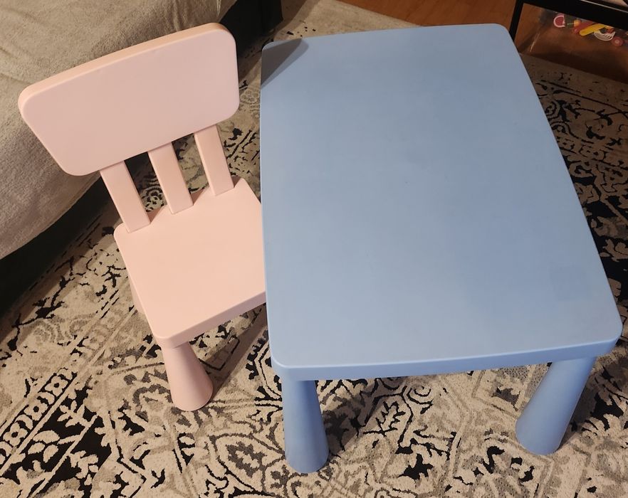 Krzesełko i stół IKEA