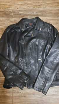 Куртка на 42-44 розмірок з якісної екошкіри