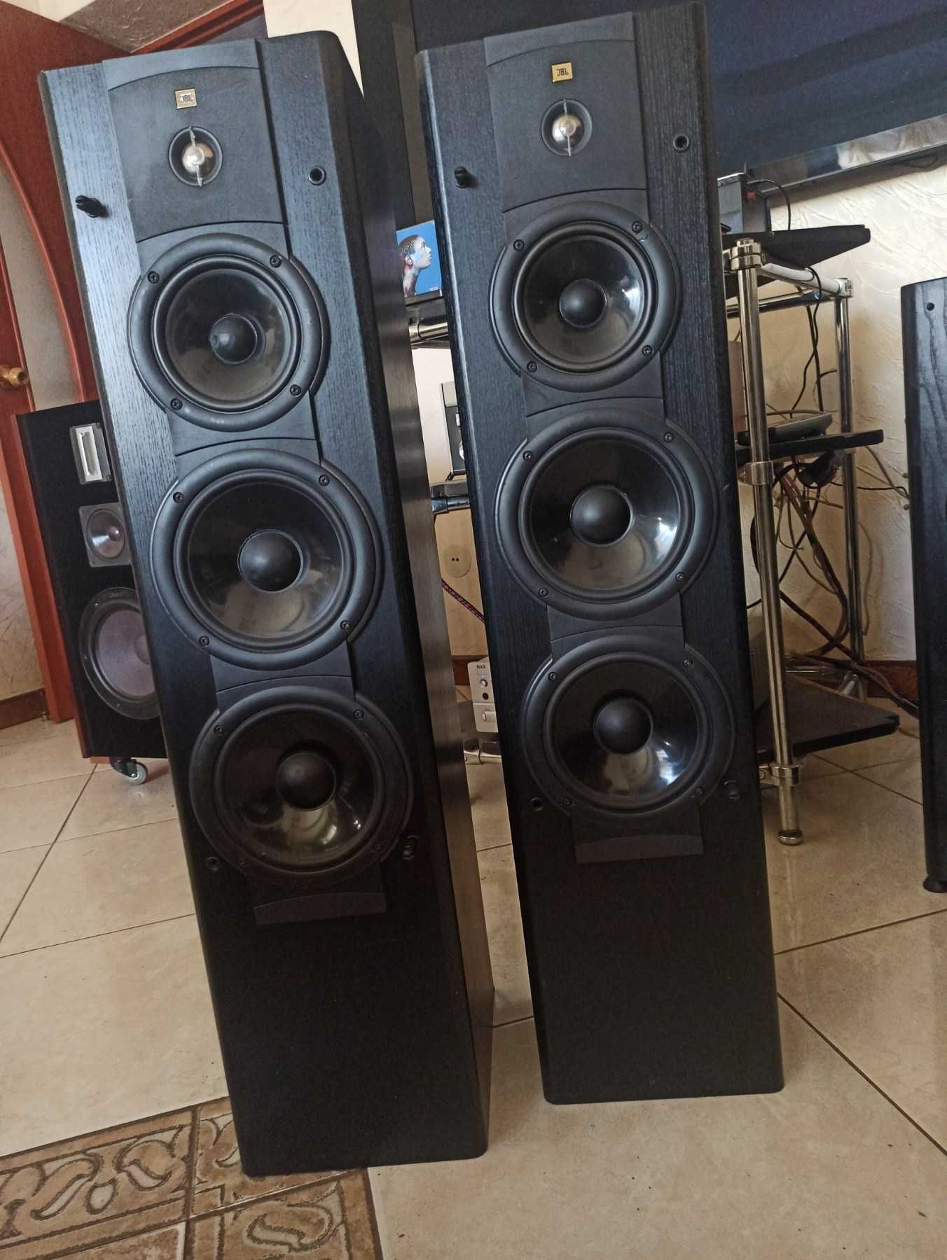 Акустика премиум-класа JBL LX8GR ЗВУК!!!