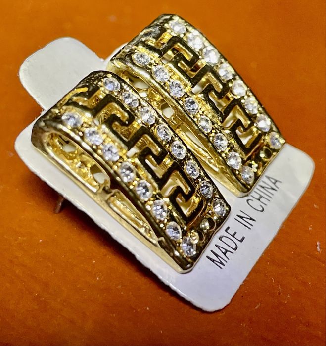 Сережки, бижутерия, гвоздики