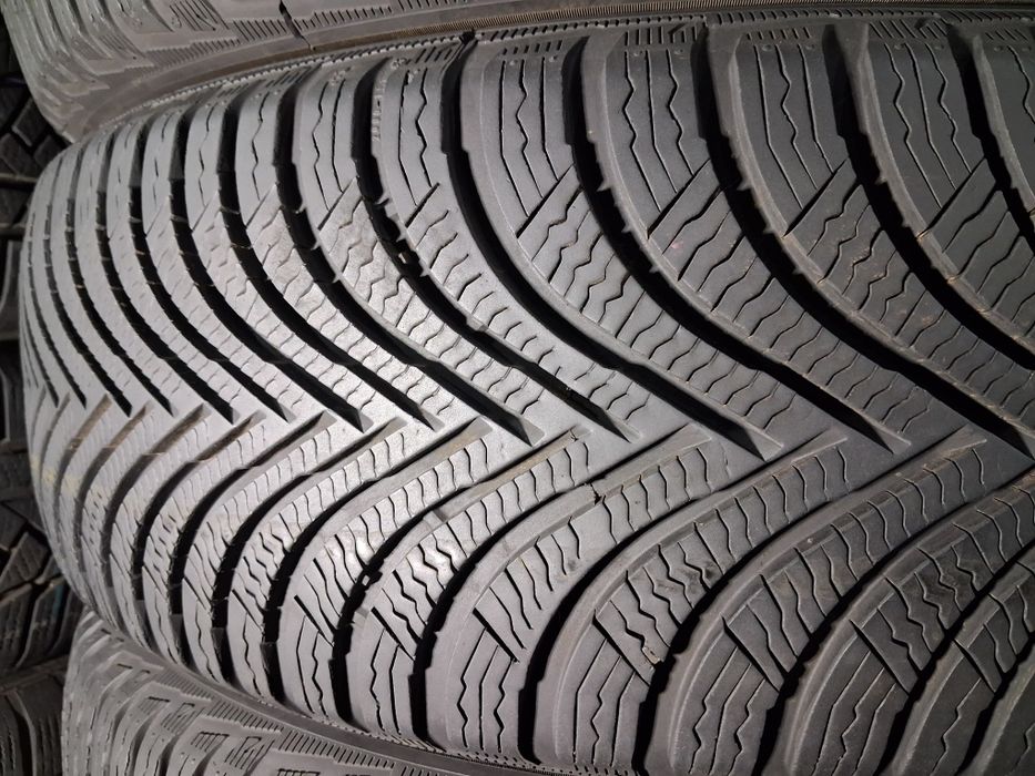 215/60 R17 Michelin alpin 5 комплект