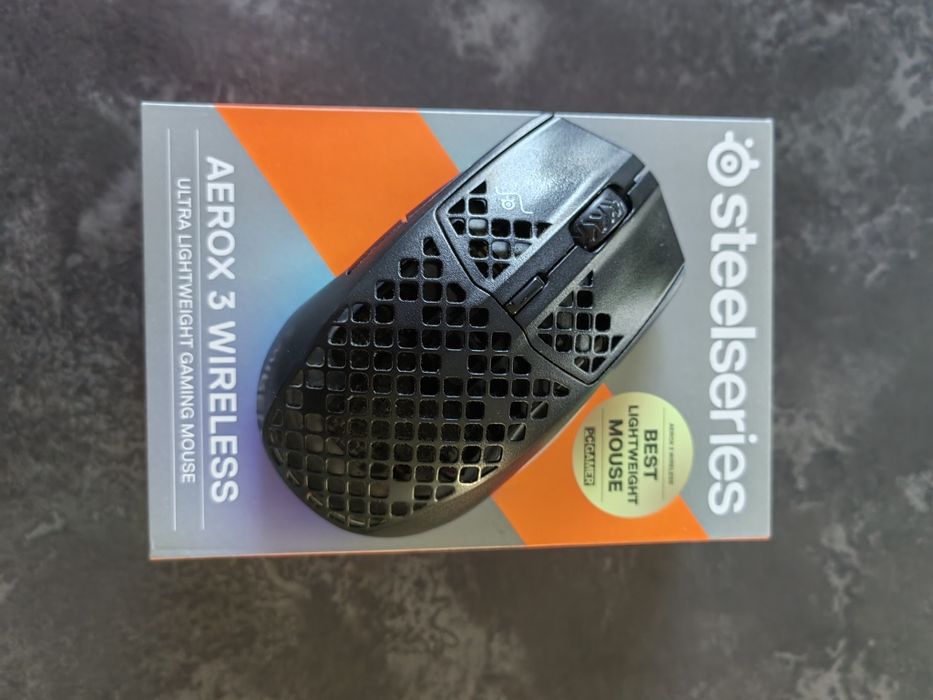 Myszka steelseries aerox 3 wireless czarna