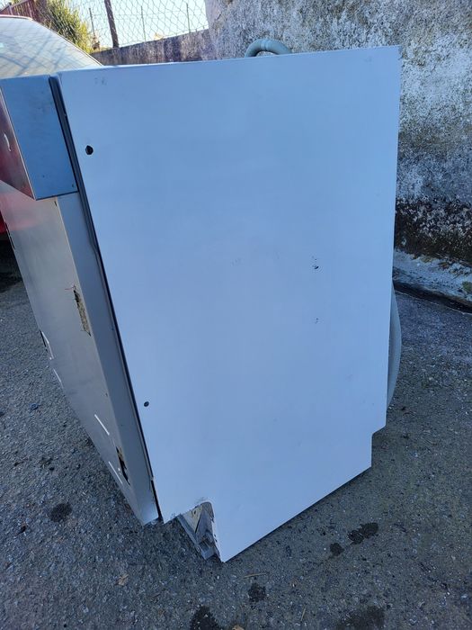 Máquina de lavar loiça Beko de encastre com entrega e garantia
