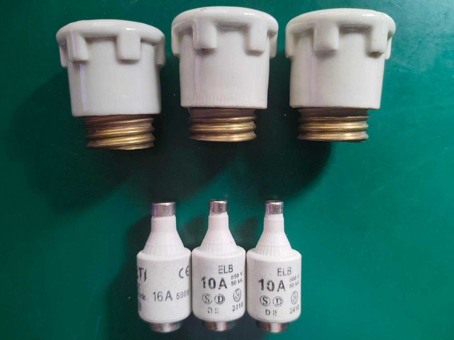 Bezpieczniki topikowe ceramiczne 10A i  16A