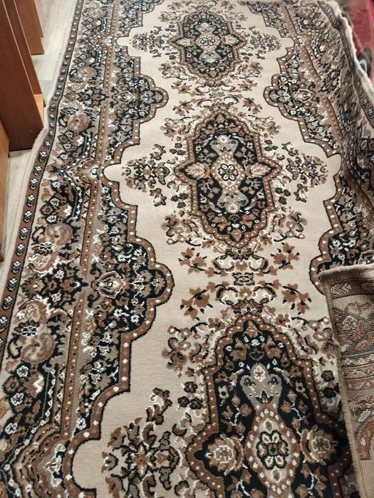 Продам два килима