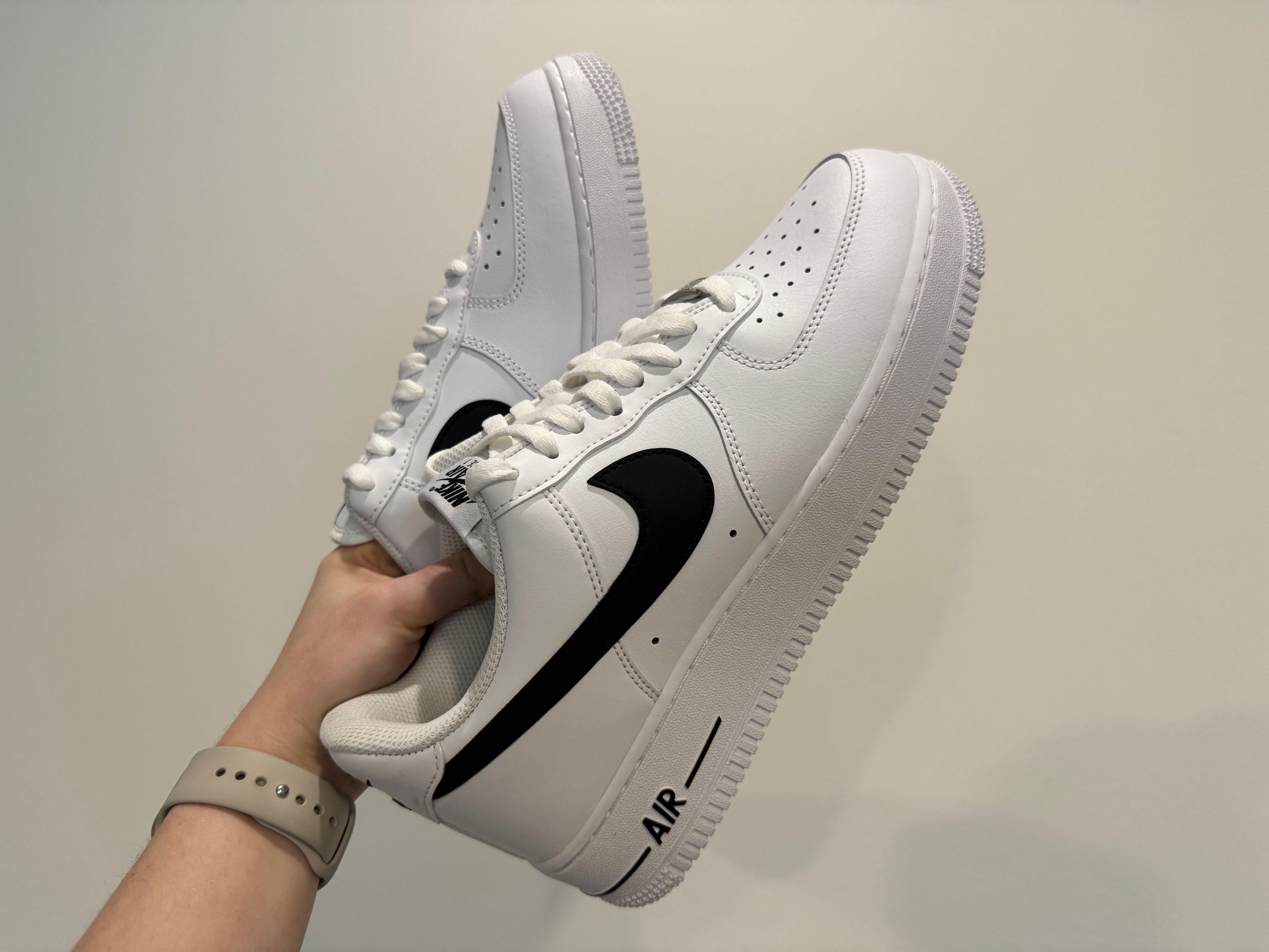 Buty Nike Air Force 1 Low '07 White Black r. 43