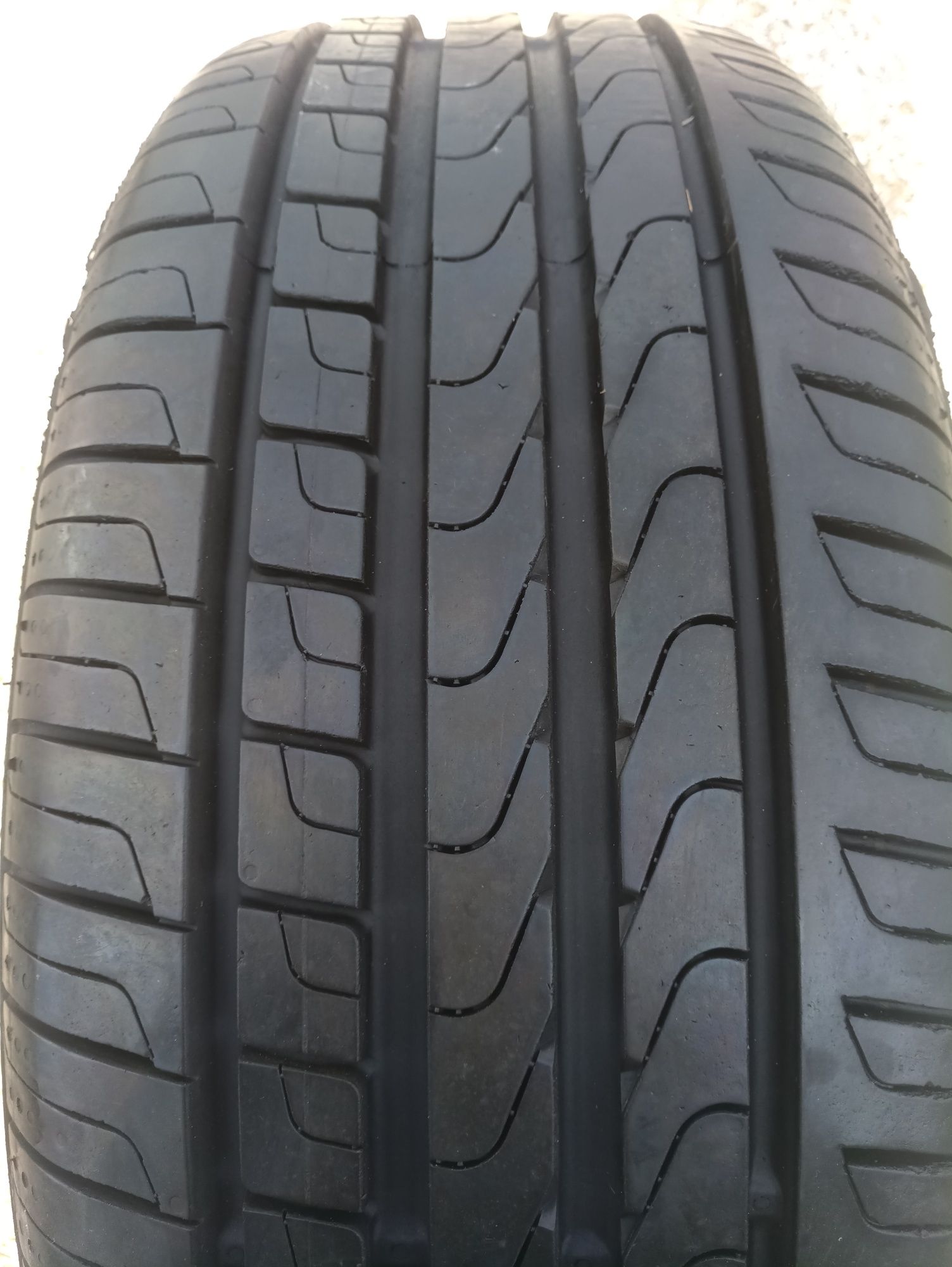 4szt Opony letnie Pirelli 205/40R18 7m cena za komplet.