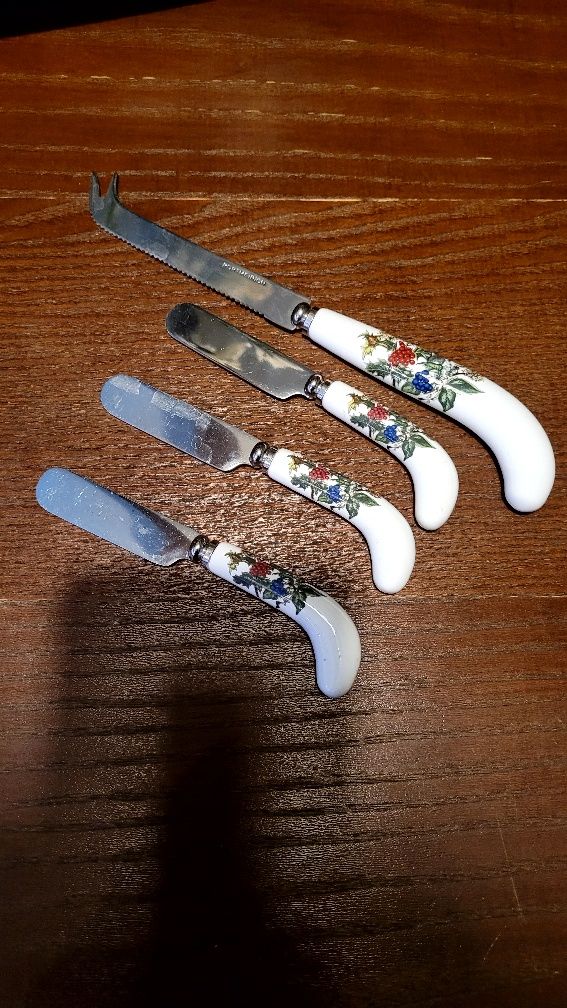 Świąteczne nożyki.ceramiczne. piękne