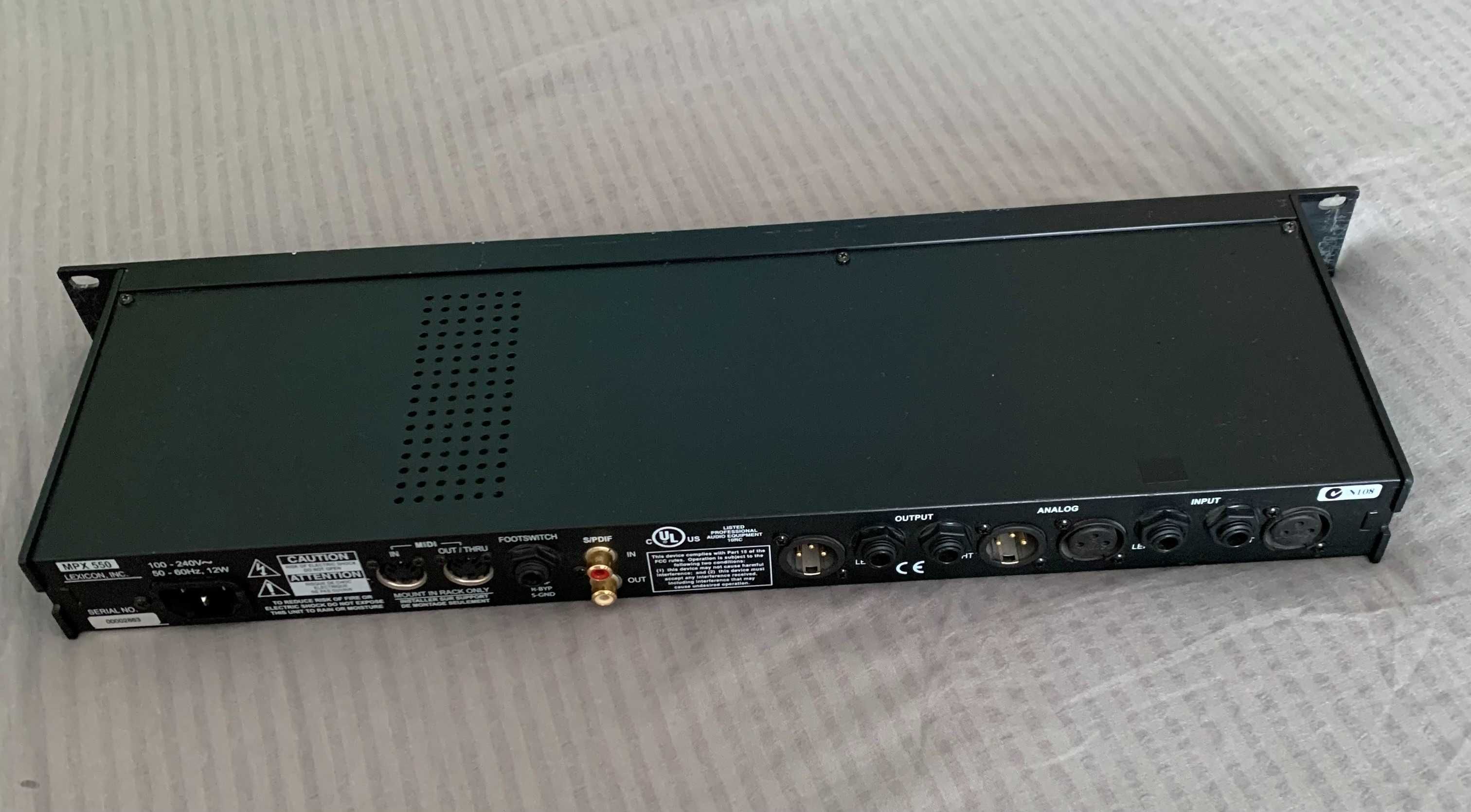 Продам процессор эффектов LEXICON MPX 550