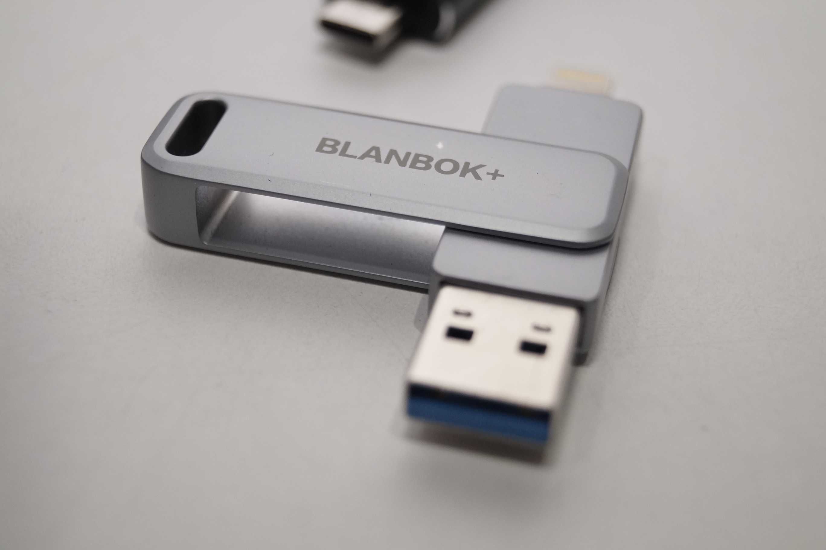 Pamięć zewnętrzna USB BLANBOK+ Pendrive Apple MFI USB-C 128GB iPhone