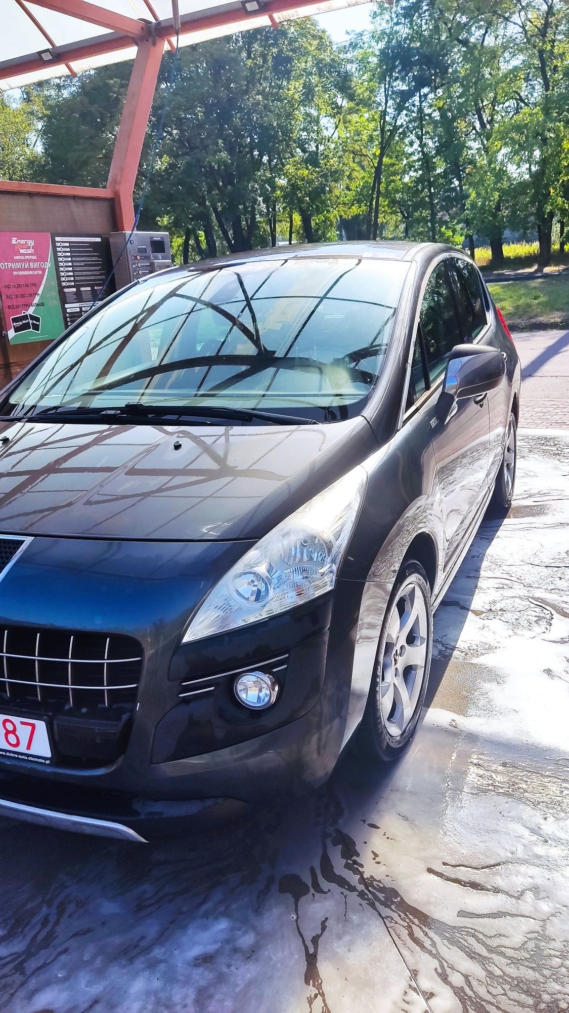 Peugeot 3008 2013року в хорошому стані