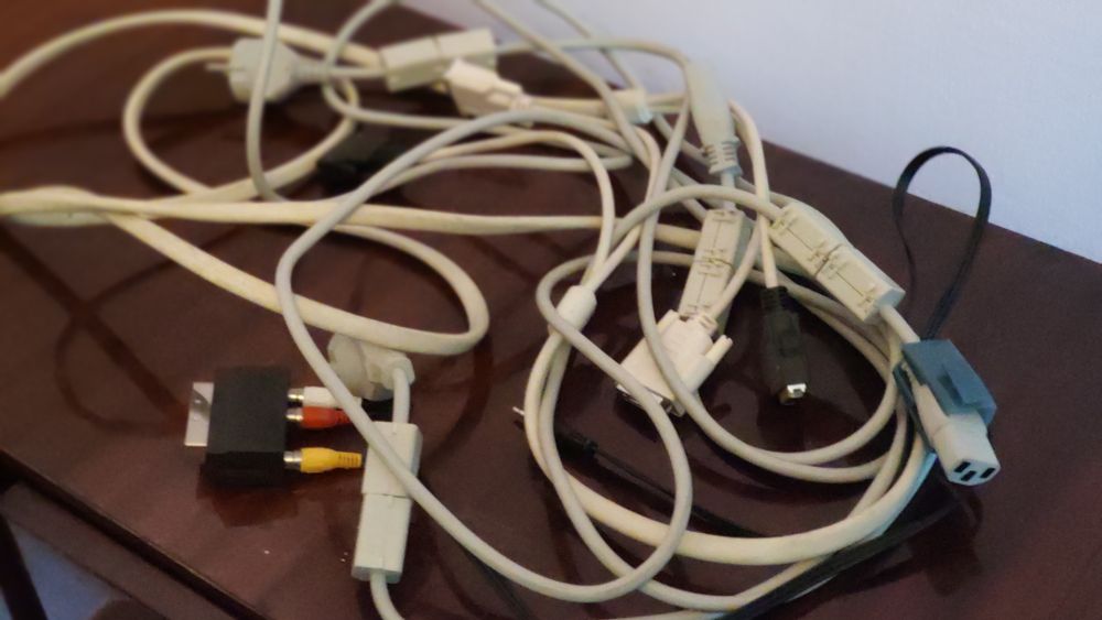 Телевізор SONY MBT-MRX1 42' плюс ресивер SONY  MBT-MRX1

MODEL: MBT-MR