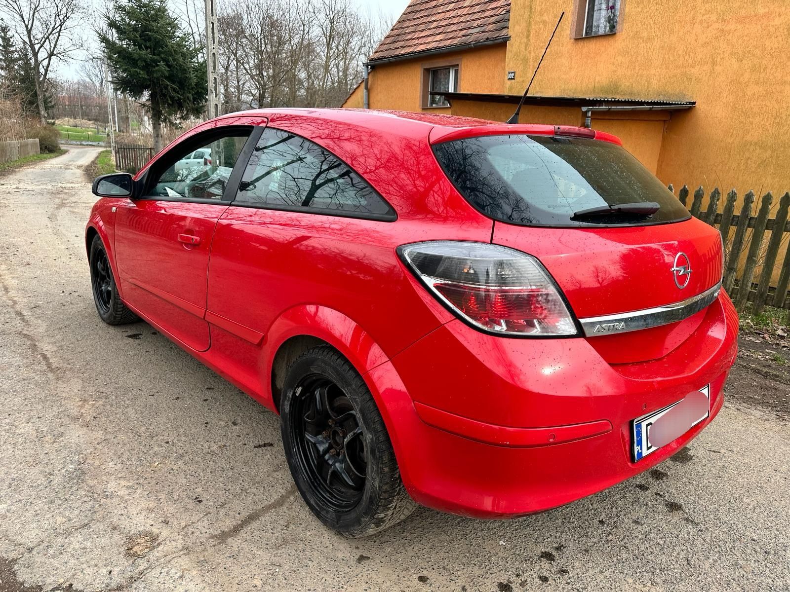 Opel Astra gtc 1,4 LPG bogata wersja