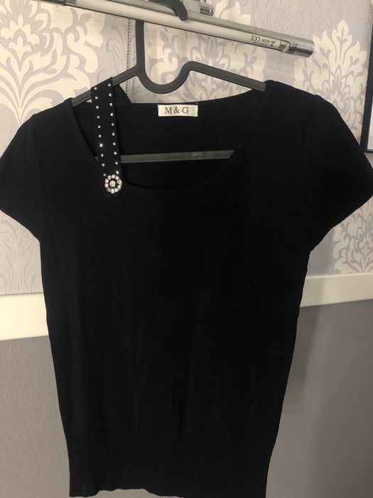 Zestaw bluzek/koszulek dla młodzieży 8szt stonowane kolory