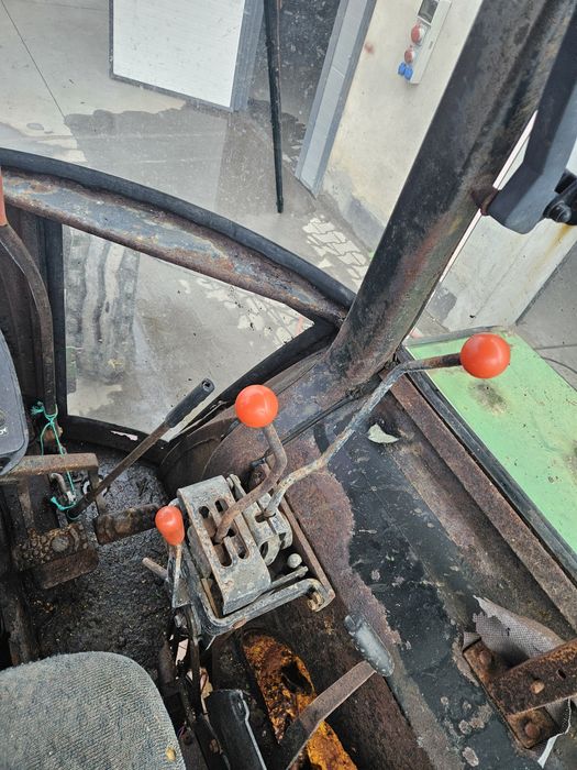 John deere 2140 bardzo fajny traktor za niewielkie pieniądze