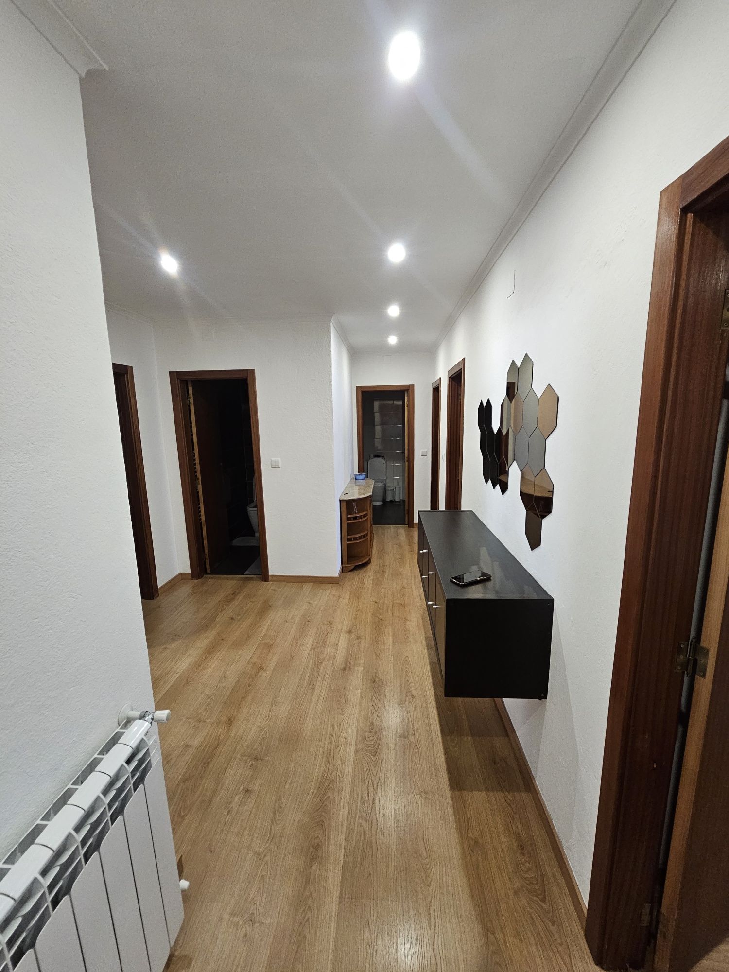 Aluga-se quarto a estudantes