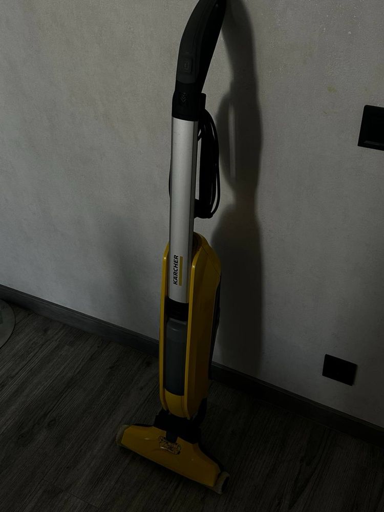 Пилосос швабра karcher
