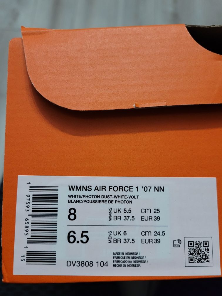 Nike Air Force 1'07 Next Nature rozm. 39 oryginalne