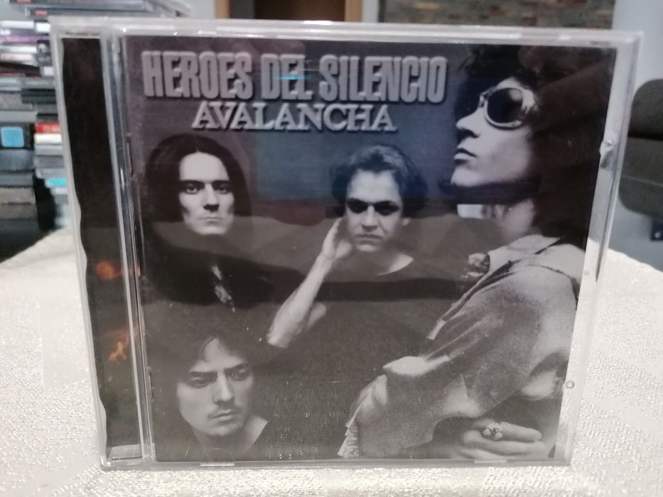 Heroes Del Silêncio - Avalancha