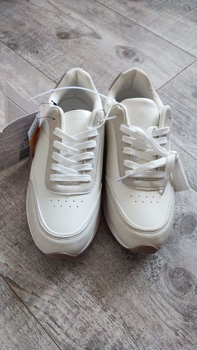 Sneakersy, trampki, tenisówki Cleve r. 40 nowe z metką