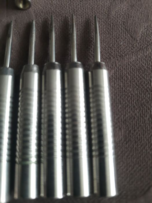 Дартс накінечники металеві
В наявності 20шт.
Ціна вказана за 1шт.