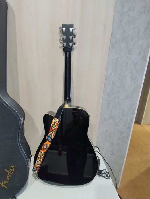 Гітара Yamaha FGX830C