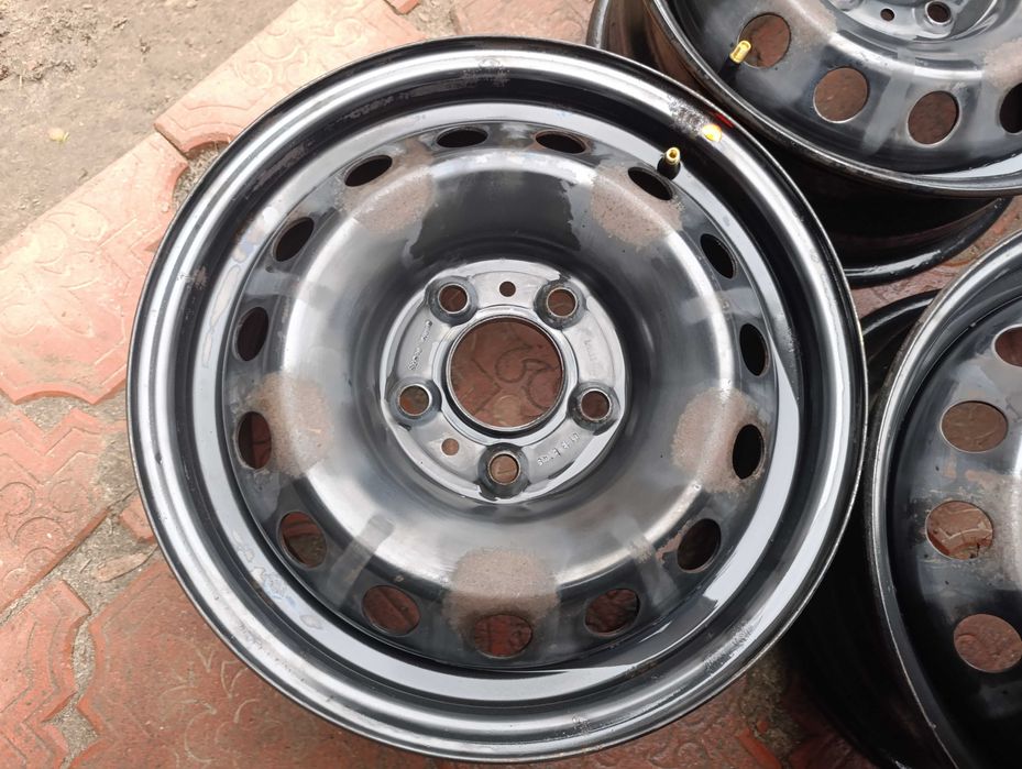 Бу диски стальні r15 5*114.3 Hyundai Elantra Kia Cerato Soul Ceed