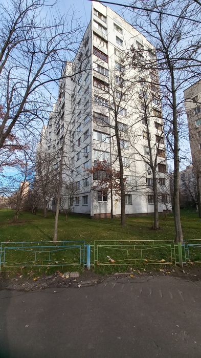 !К,  Оболонь, Мінська,  ТРЦ Дрім