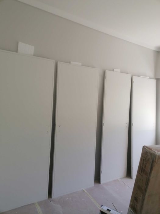 Pintor rápido e eficaz, Montagem de Pladur, Barramento