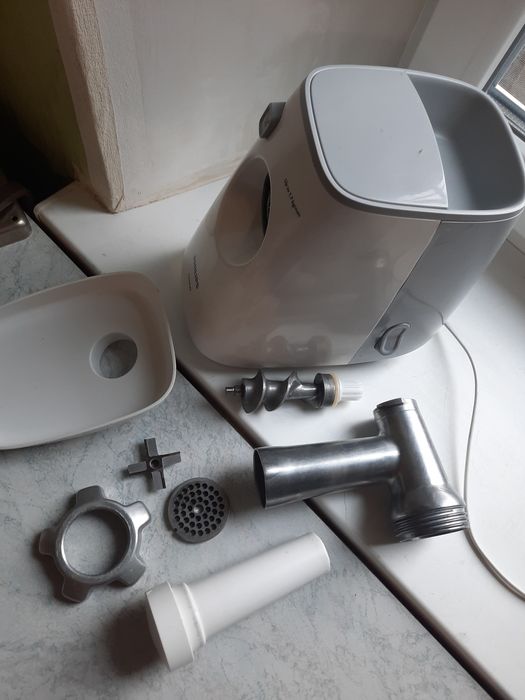 Мясорубка Philips HR 2714