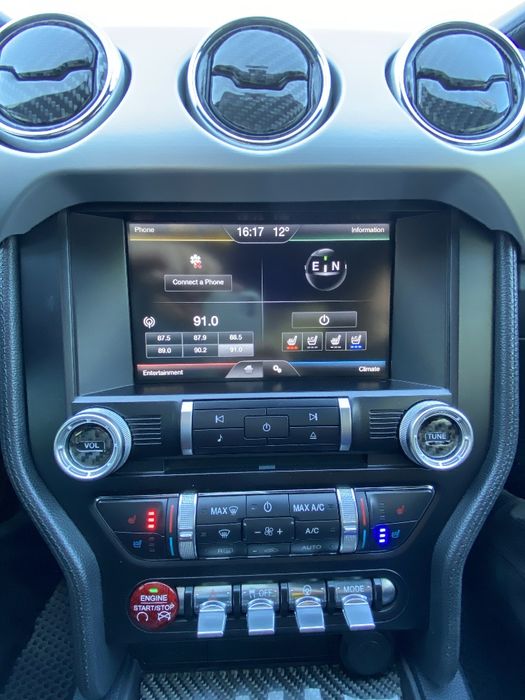 Яскравий Ford Mustang 2015 автомат 2.3 ecoboost turbo