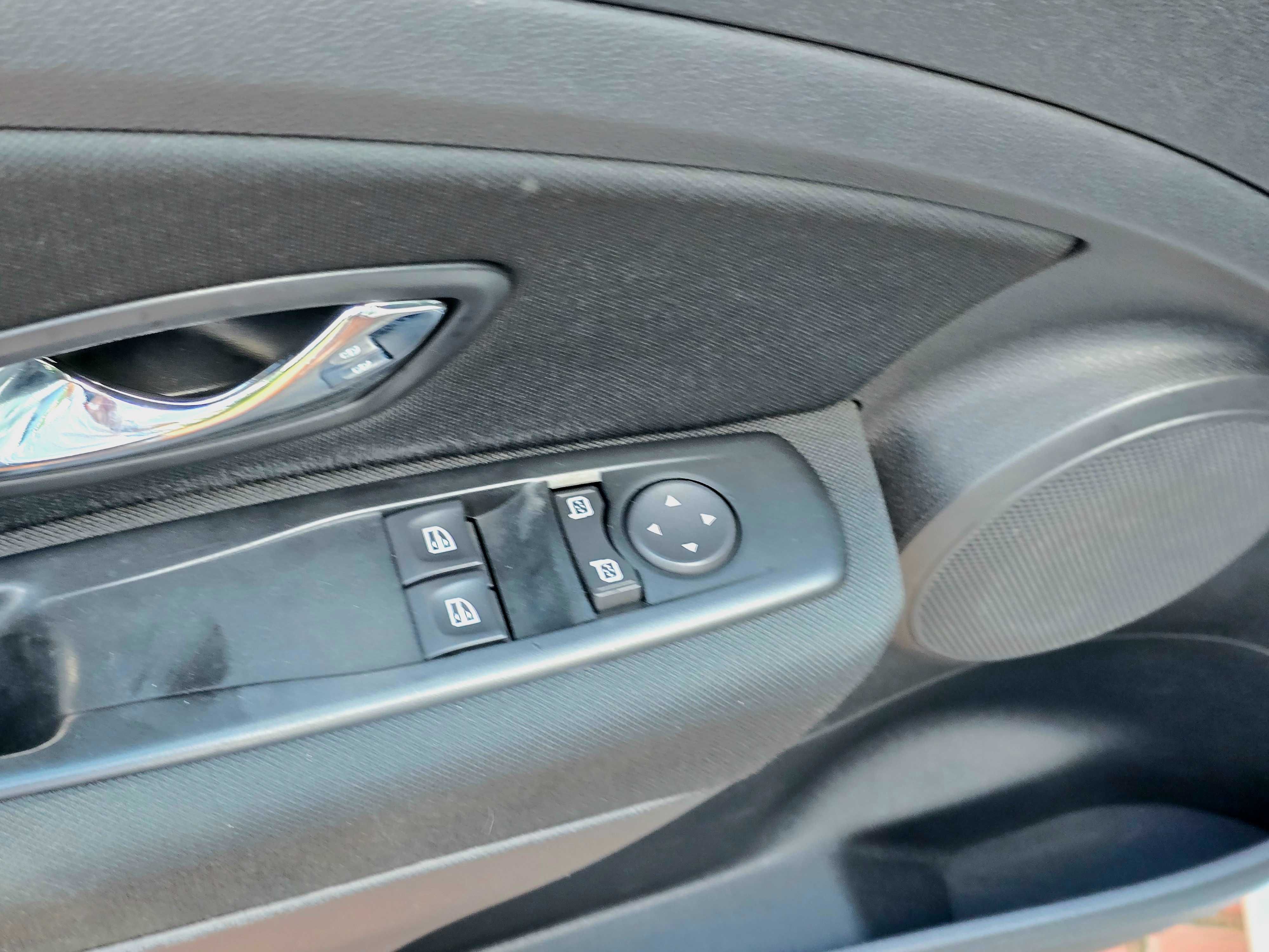 Renault Megane 2014г.в. 1.4 турбодизель