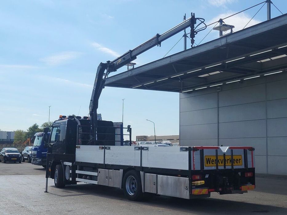 VOLVO FE240 C/GRUA RADIOCOMANDO COMO NOVO SÓ 460.000km #OPORTUNIDADE#