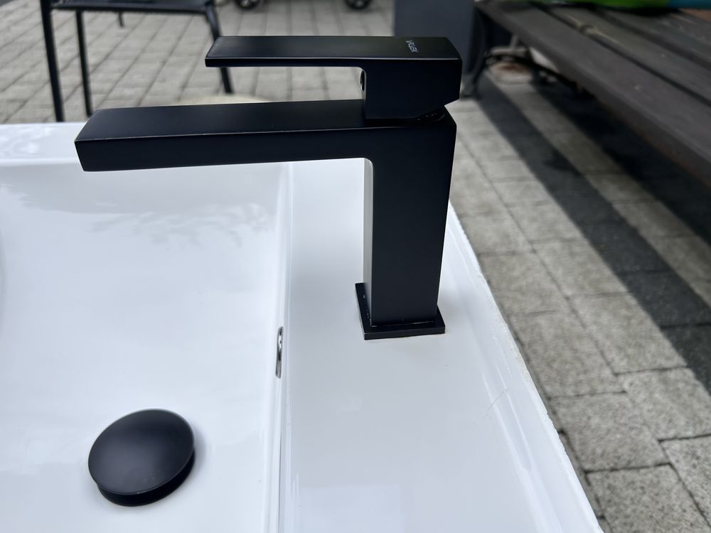 Szafka umywalkowa z umywalką Katalonia 60 cm zielona